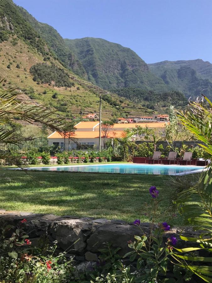 Casa Oliveira Esmeraldo - Guest Houses São Vicente Exteriör bild