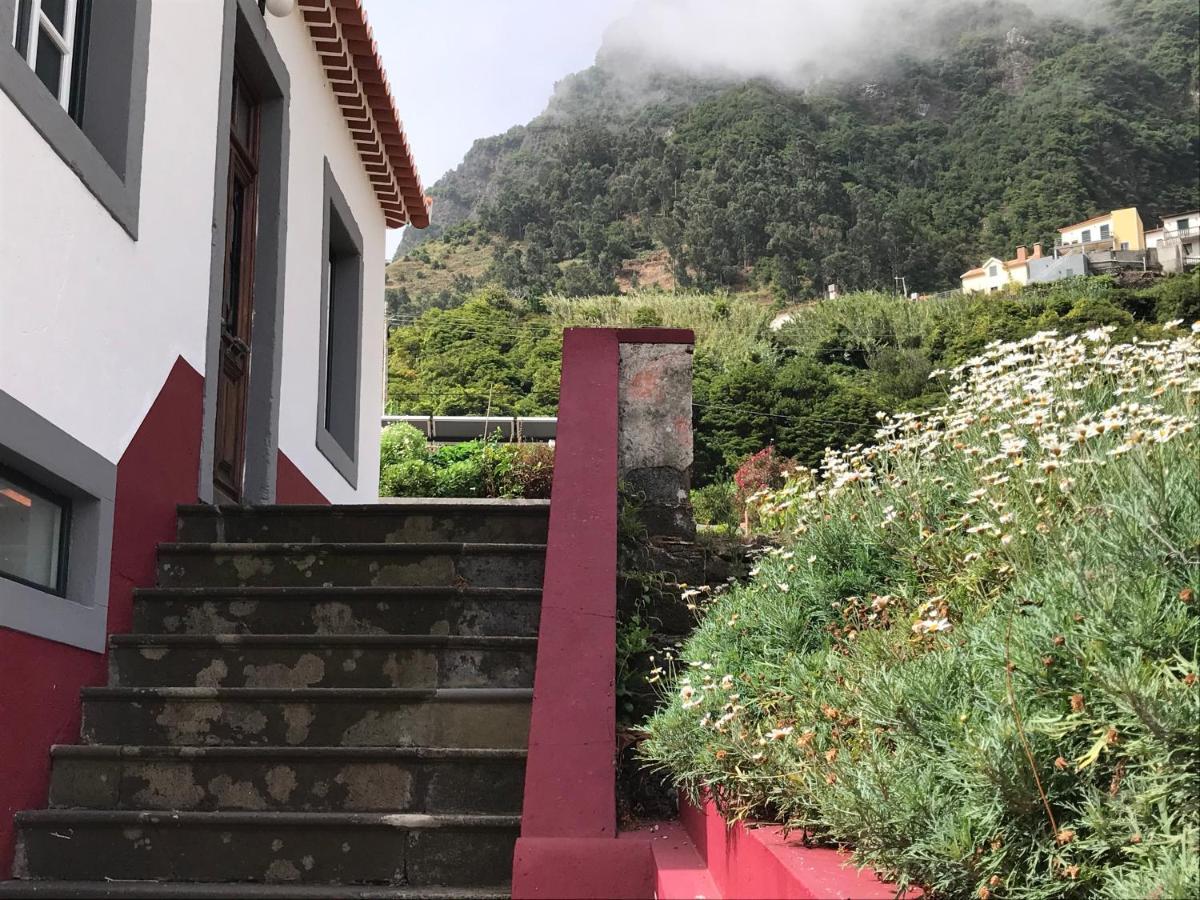 Casa Oliveira Esmeraldo - Guest Houses São Vicente Exteriör bild